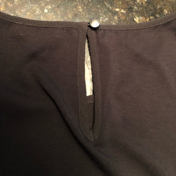 NWOT. Vince Camuto Sleeveless Blouse/Shirt - Picture 4 of 9